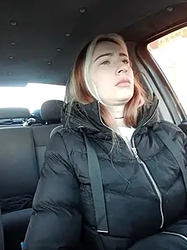 Reina Cummings online show from 24, 11, 2025