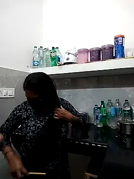 sommyfor123 online show from 7, 10, 2025