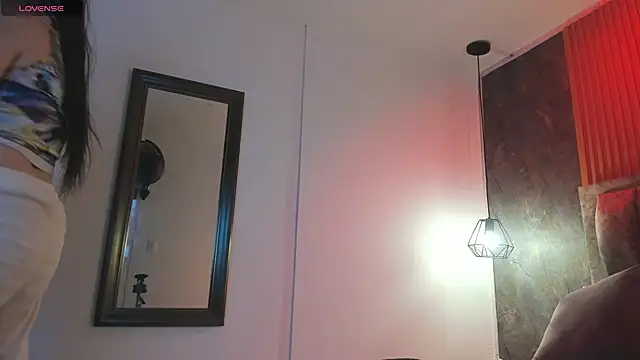 luna killari online show from 1, 10, 2025