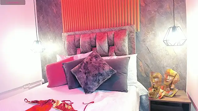 luna killari online show from 3, 10, 2025