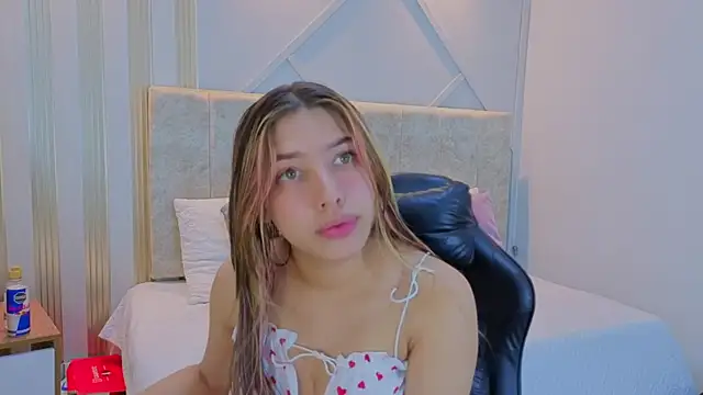 Snapshot of nami_sweet_ chatting on 7, 1, 2026 nami sweet online show from 7, 1, 2026