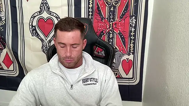 brettmycles28 online show from 2, 12, 2025