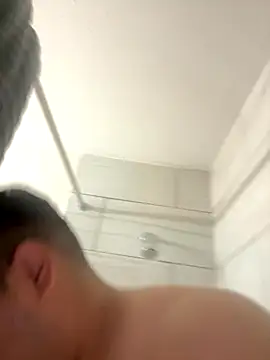 Snapshot of uli2bad chatting on 7, 11, 2025 uli2bad online show from 7, 11, 2025