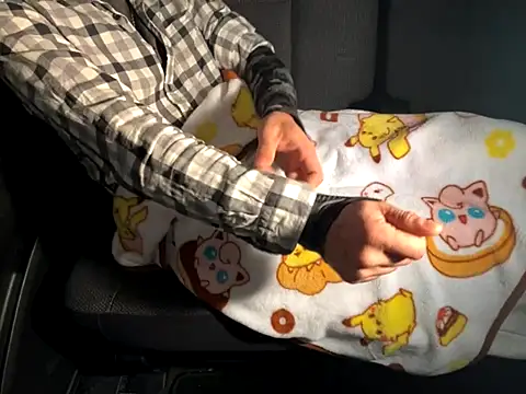 Snapshot of CAMEL1913 chatting on 15, 11, 2025 CAMEL1913 online show from 15, 11, 2025