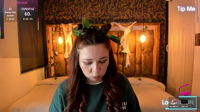 Isa Thompson   online show from 31, 10, 2025