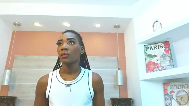 Snapshot of AlexandraCambell chatting on 28, 4, 2026 AlexandraCambell online show from 28, 4, 2026