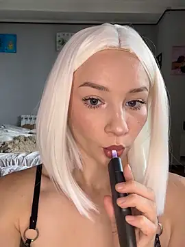 JennaOluretn online show from 29, 9, 2025