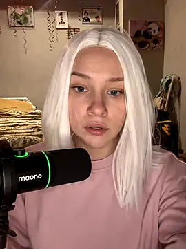 JennaOluretn online show from 7, 10, 2025