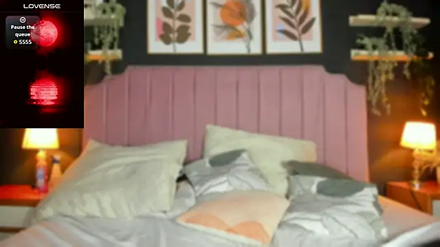 Snapshot of scarlet_dh chatting on 2, 7, 2026 scarlet dh online show from 2, 7, 2026