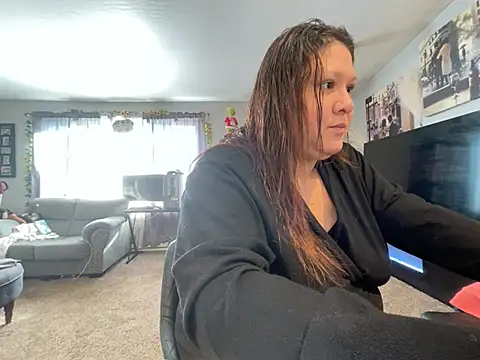 Snapshot of JizzyJazzunleashed chatting on 13, 1, 2026 JizzyJazzunleashed online show from 13, 1, 2026