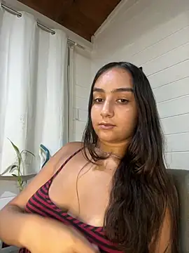 Snapshot of hannahhotwife chatting on 31, 3, 2026 hannahhotwife online show from 31, 3, 2026