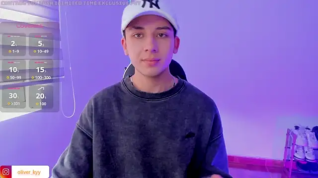 Snapshot of Casper___kyy chatting on 29, 10, 2025 Casper kyy online show from 29, 10, 2025