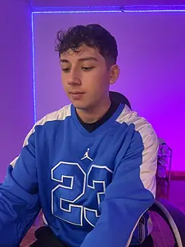 Snapshot of Casper___kyy chatting on 7, 11, 2025 Casper kyy online show from 7, 11, 2025