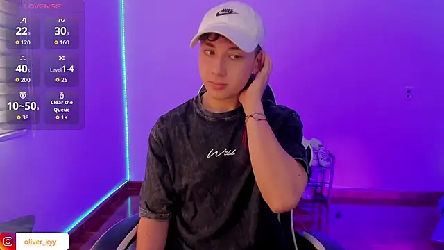 Snapshot of Casper___kyy chatting on 30, 11, 2025 Casper kyy online show from 30, 11, 2025