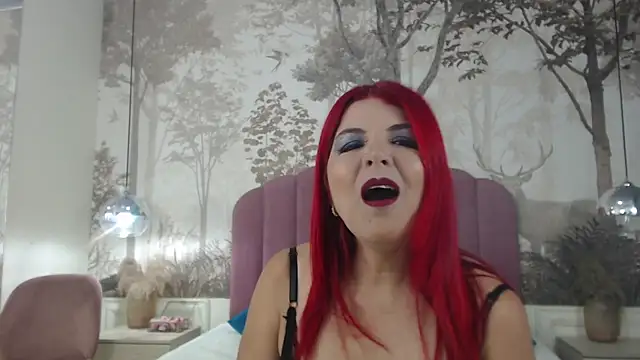 CorineRay online show from 1, 10, 2025