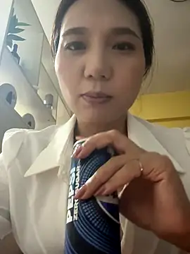 Dujuan-d online show from 17, 10, 2025