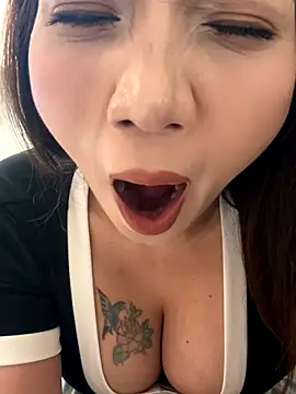 Dujuan-d online show from 2, 11, 2025