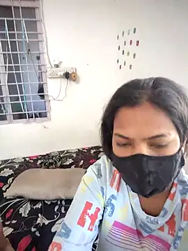 HOTSEXY KAVYA online show from 12, 4, 2026