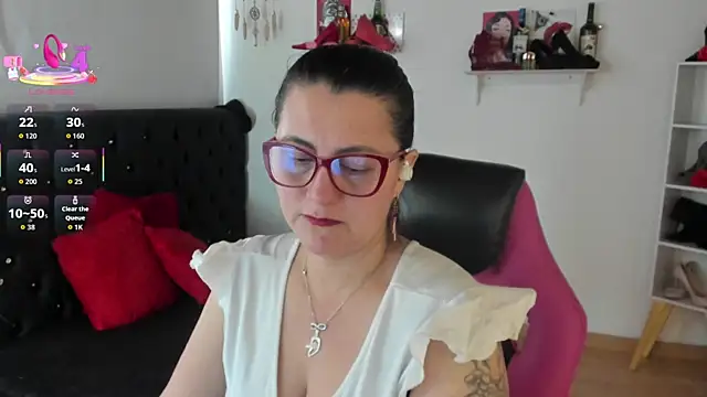 D Martii online show from 25, 9, 2025