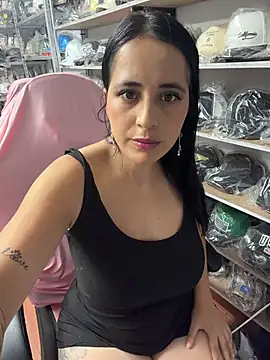 Snapshot of GiaDuque chatting on 18, 3, 2026 GiaDuque online show from 18, 3, 2026