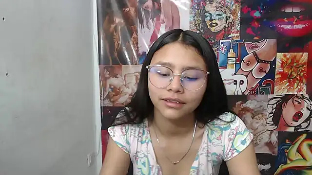 SofieLove 01 online show from 20, 10, 2025