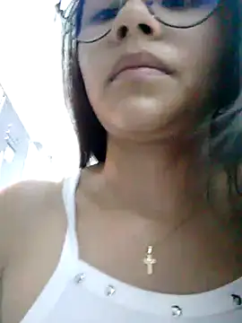 Snapshot of SofieLove_01 chatting on 11, 1, 2026 SofieLove 01 online show from 11, 1, 2026