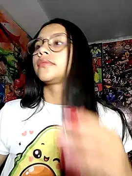 Snapshot of SofieLove_01 chatting on 23, 2, 2026 SofieLove 01 online show from 23, 2, 2026