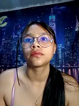 Snapshot of SofieLove_01 chatting on 2, 3, 2026 SofieLove 01 online show from 2, 3, 2026