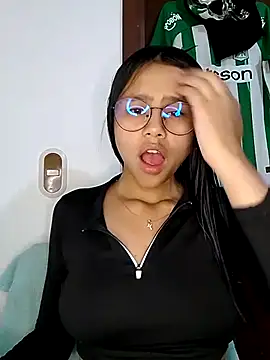 Snapshot of SofieLove_01 chatting on 12, 3, 2026 SofieLove 01 online show from 12, 3, 2026