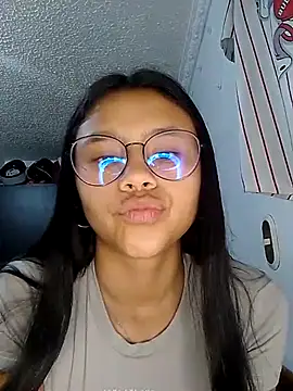 Snapshot of SofieLove_01 chatting on 14, 3, 2026 SofieLove 01 online show from 14, 3, 2026