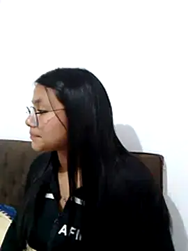 Snapshot of SofieLove_01 chatting on 17, 3, 2026 SofieLove 01 online show from 17, 3, 2026