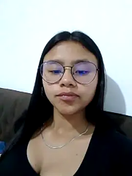 Snapshot of SofieLove_01 chatting on 24, 3, 2026 SofieLove 01 online show from 24, 3, 2026