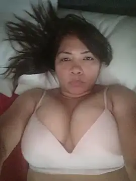 Snapshot of hiilarybrown chatting on 20, 2, 2026 hiilarybrown online show from 20, 2, 2026