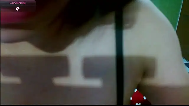 Snapshot of hiilarybrown chatting on 30, 5, 2026 hiilarybrown online show from 30, 5, 2026