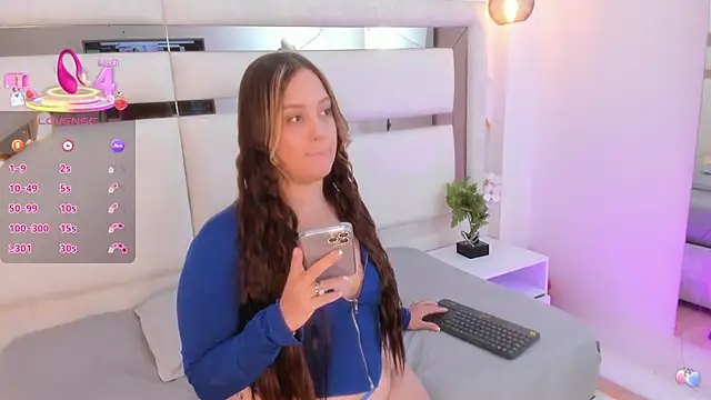 mariana jhones  online show from 26, 9, 2025