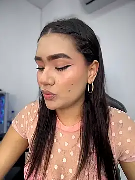 noa moon online show from 3, 5, 2026