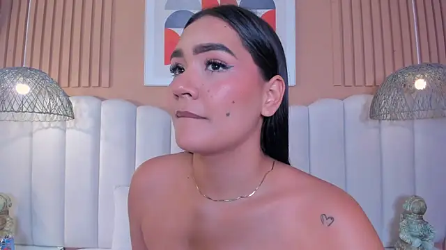 noa moon online show from 10, 5, 2026
