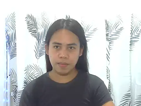 Snapshot of exoticpinay_dolly chatting on 6, 11, 2025 exoticpinay dolly online show from 6, 11, 2025