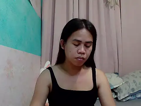 Snapshot of exoticpinay_dolly chatting on 14, 11, 2025 exoticpinay dolly online show from 14, 11, 2025