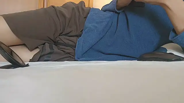 Snapshot of boy69horny chatting on 28, 9, 2025 boy69horny online show from 28, 9, 2025