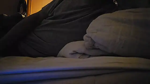 Snapshot of boy69horny chatting on 17, 10, 2025 boy69horny online show from 17, 10, 2025