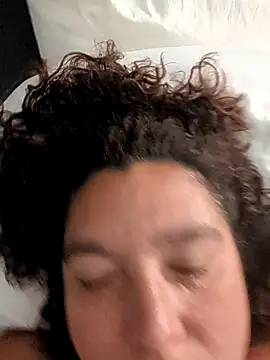 Snapshot of lil-gemini-hippy chatting on 22, 5, 2026 lil-gemini-hippy online show from 22, 5, 2026