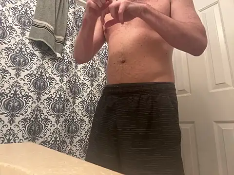 Snapshot of straightguy2233 chatting on 23, 10, 2025 straightguy2233 online show from 23, 10, 2025