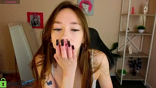 Snapshot of Miche1le_Allenne chatting on 9, 3, 2026 Miche1le Allenne online show from 9, 3, 2026