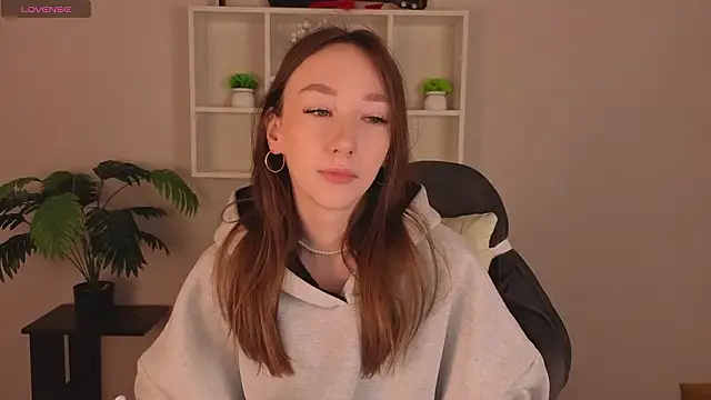 Snapshot of Miche1le_Allenne chatting on 22, 3, 2026 Miche1le Allenne online show from 22, 3, 2026