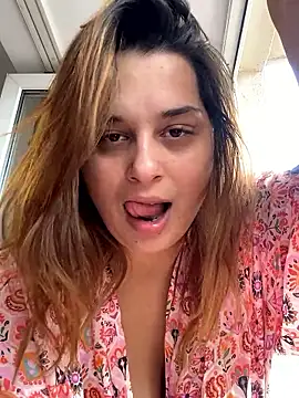 Snapshot of Kelly_Bliss chatting on 6, 10, 2025 Kelly Bliss online show from 6, 10, 2025