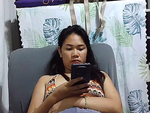 SexypilipinaLady22 online show from 3, 3, 2026