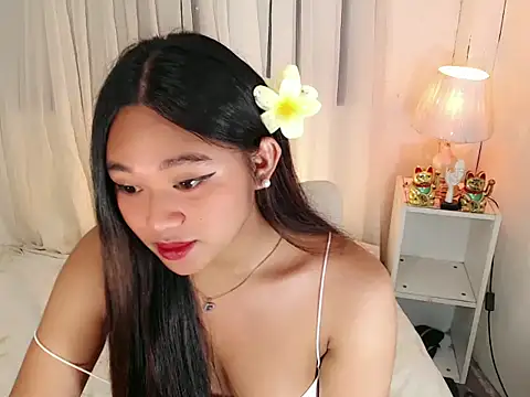 Snapshot of Malia_cummer chatting on 3, 6, 2026 Malia cummer online show from 3, 6, 2026