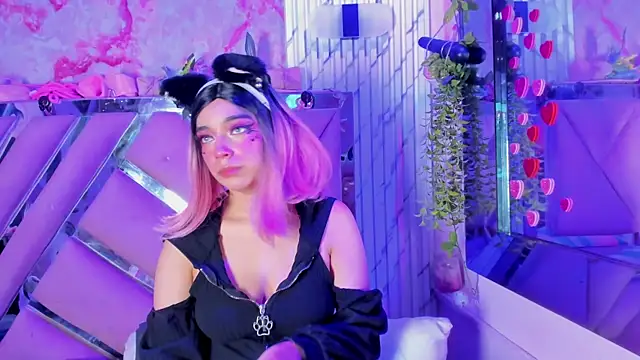 Akane Hikari  online show from 15, 4, 2026