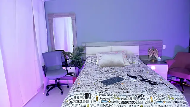 Alaiaguerra online show from 12, 10, 2025